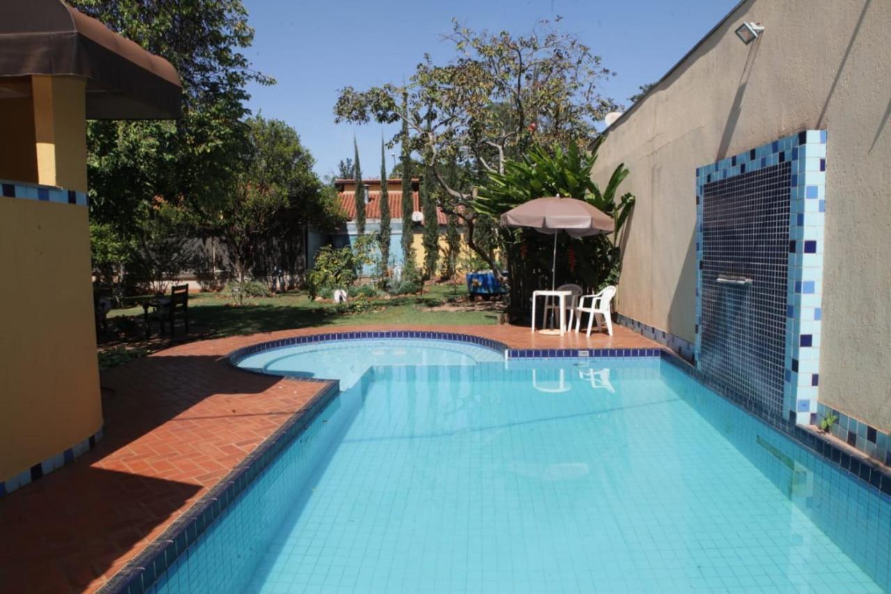 Hotel Pousada Chale Das Flores Sertãozinho Exterior foto